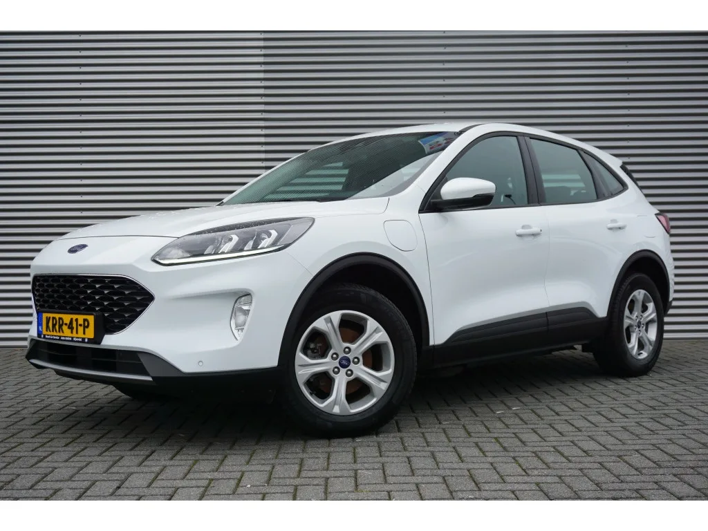Ford Kuga (2023) — foto 1
