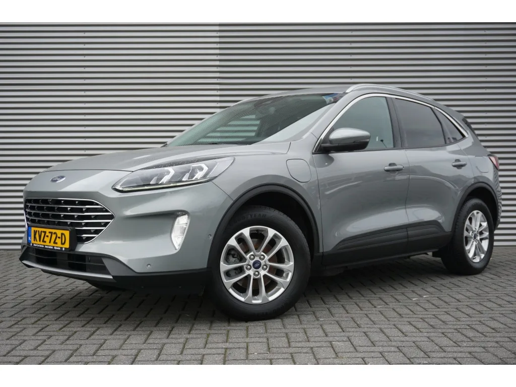 Ford Kuga (2023) — foto 1