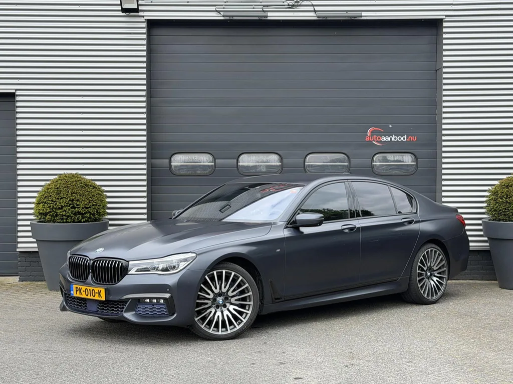 BMW 7-Serie (2016) — foto 1