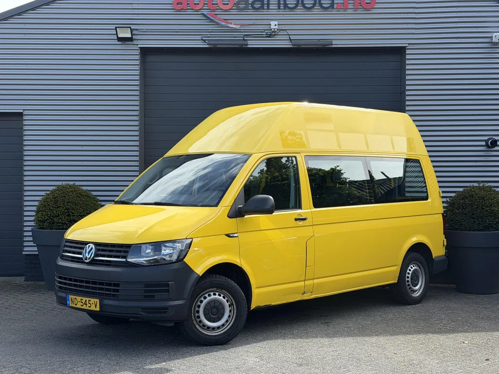 Volkswagen Transporter (2017) — foto 1
