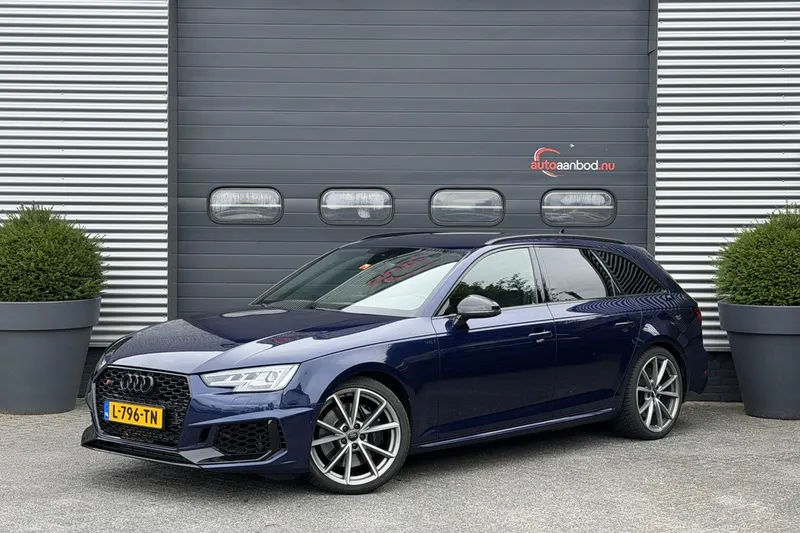 Audi S4 (2018)