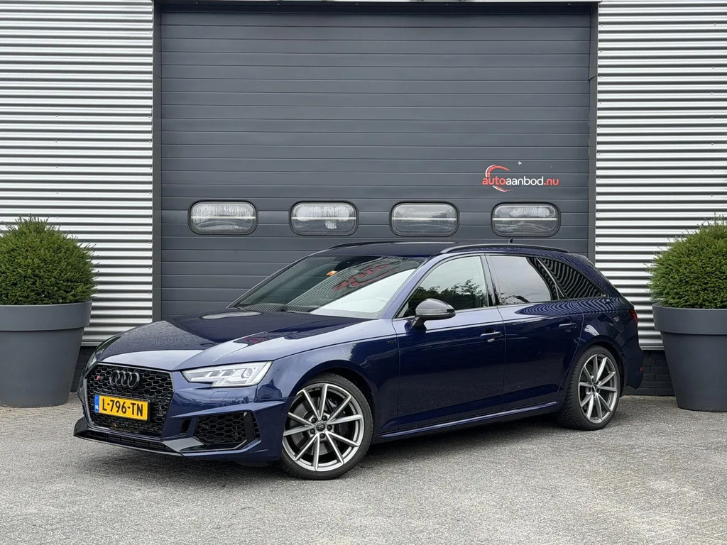 Audi S4 (2018) — foto 1