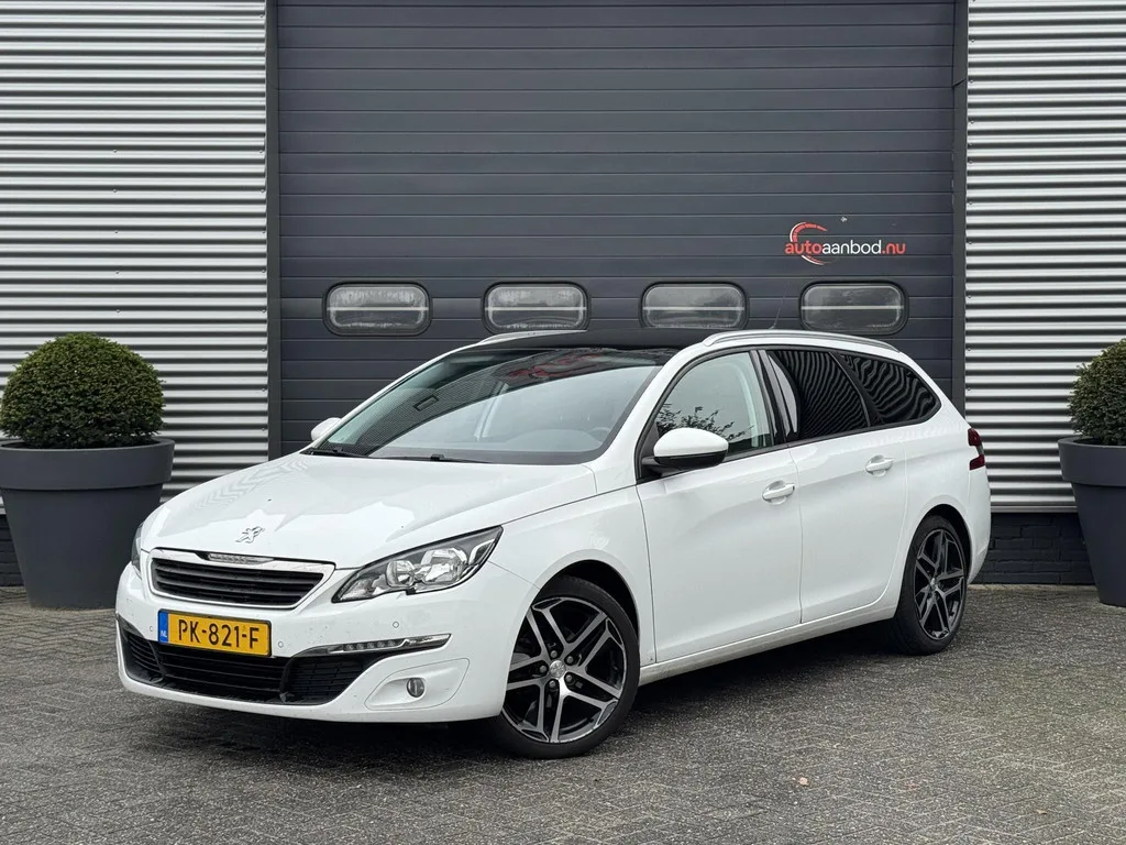 Peugeot 308 (2017) — foto 1