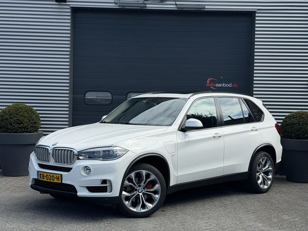 BMW X5 (2015) — foto 1