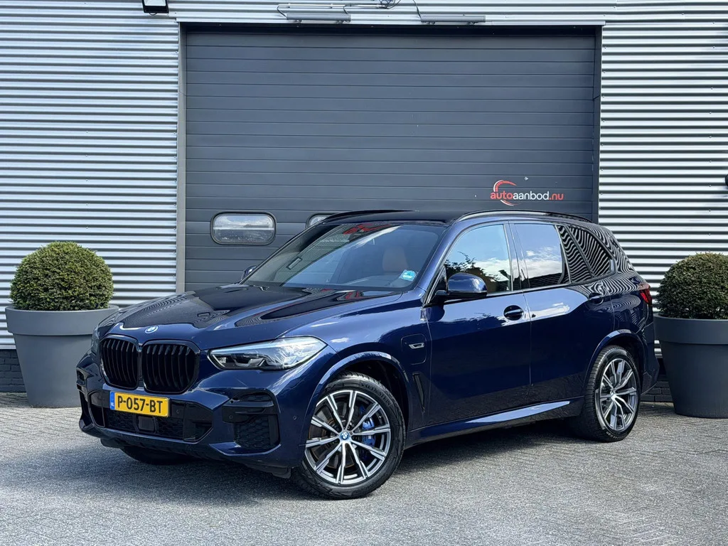 BMW X5 (2022) — foto 1