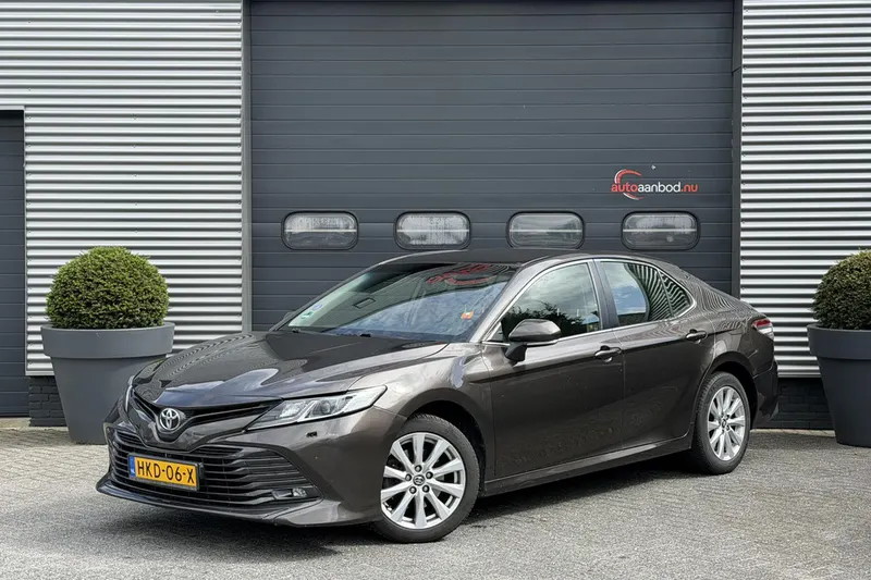 Toyota Camry (2019)