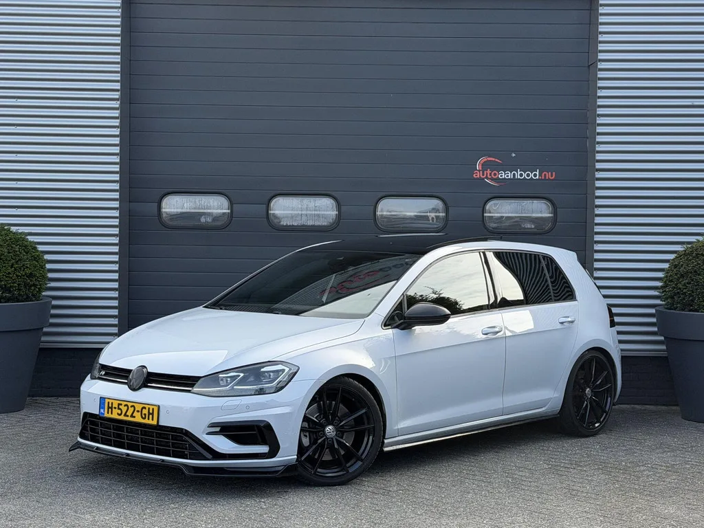 Volkswagen Golf (2017) — foto 1