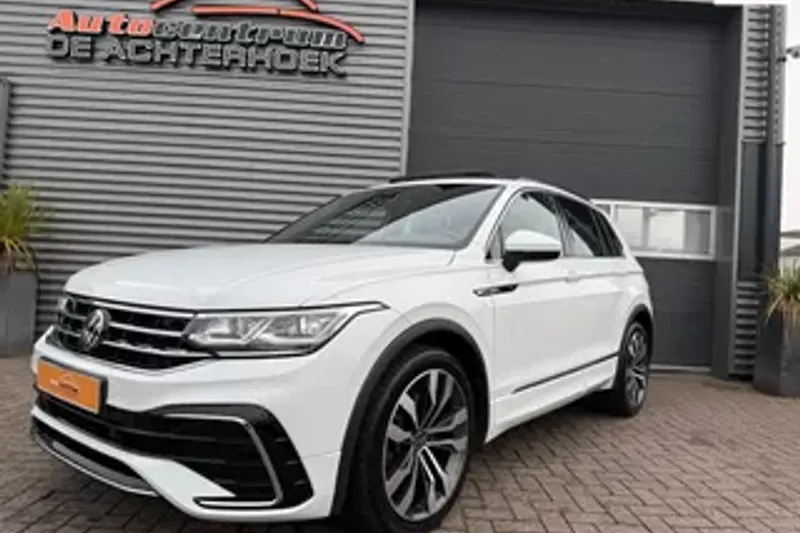 Volkswagen Tiguan (2022)