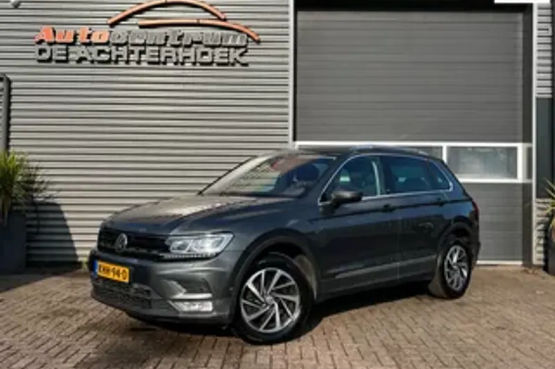 Volkswagen Tiguan (2017)