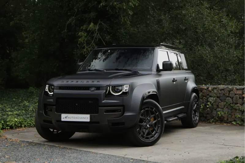 Land Rover Defender (2025)