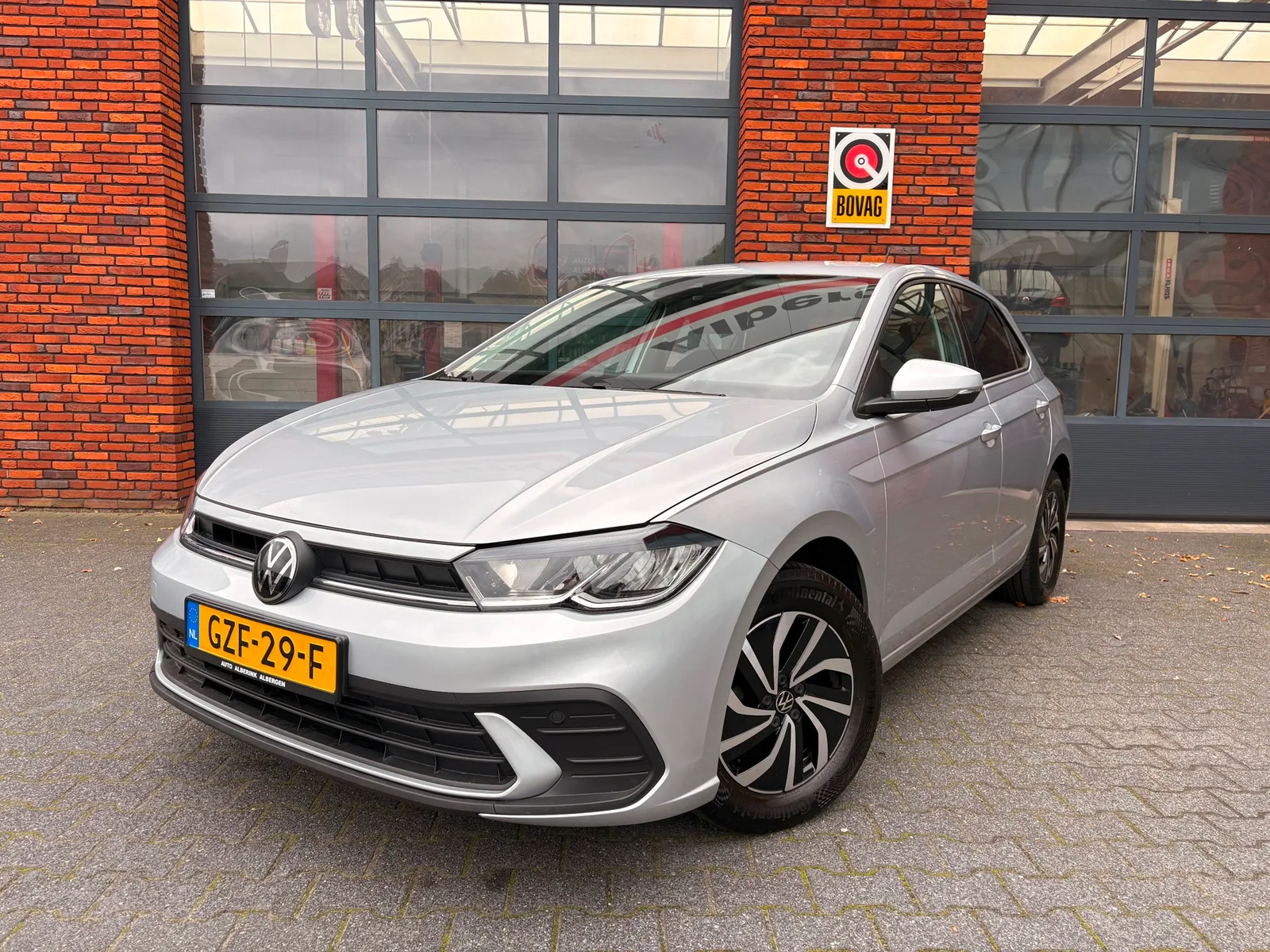 Volkswagen Polo (2025) — foto 1