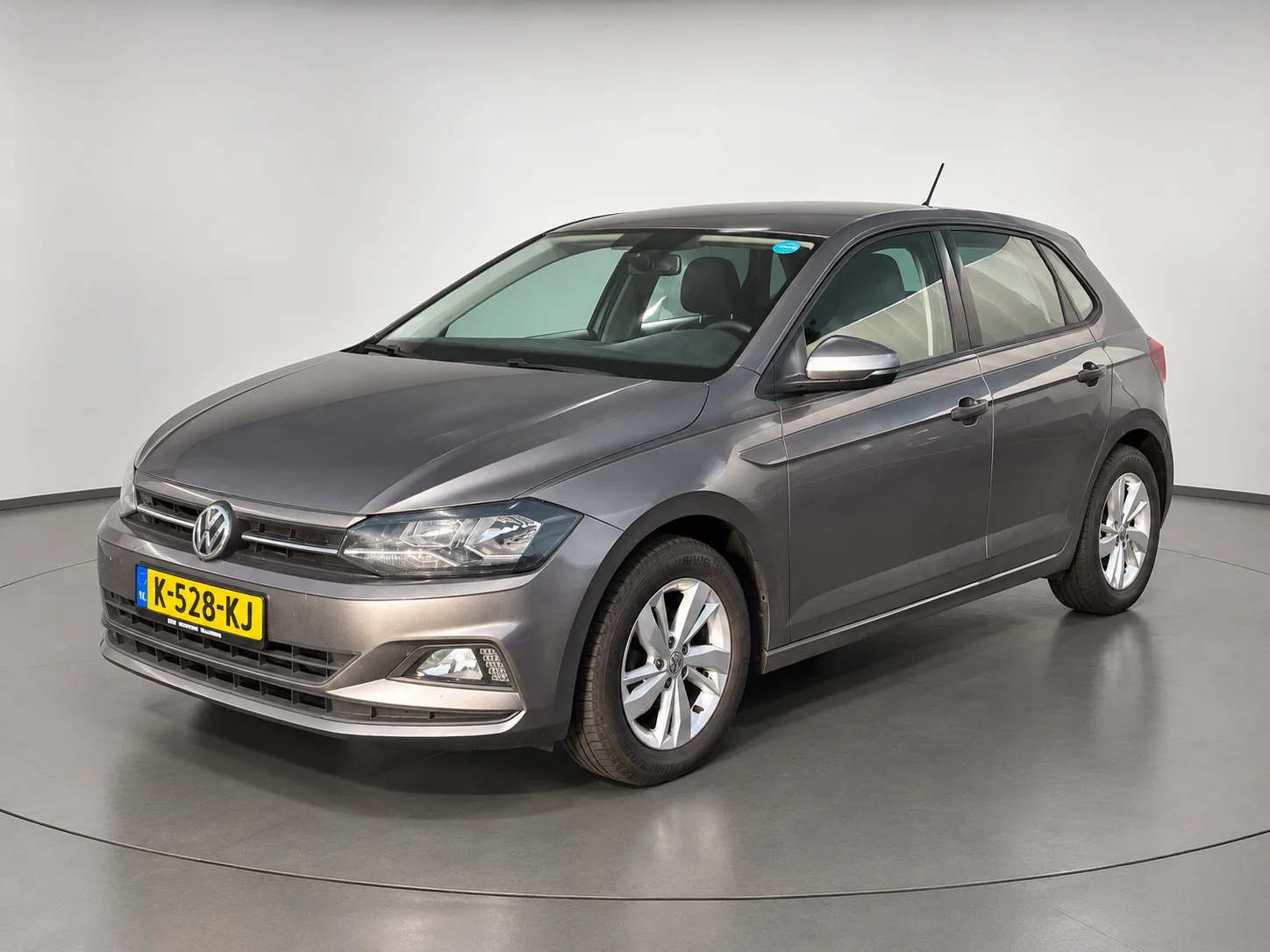 Volkswagen Polo (2021) — foto 1
