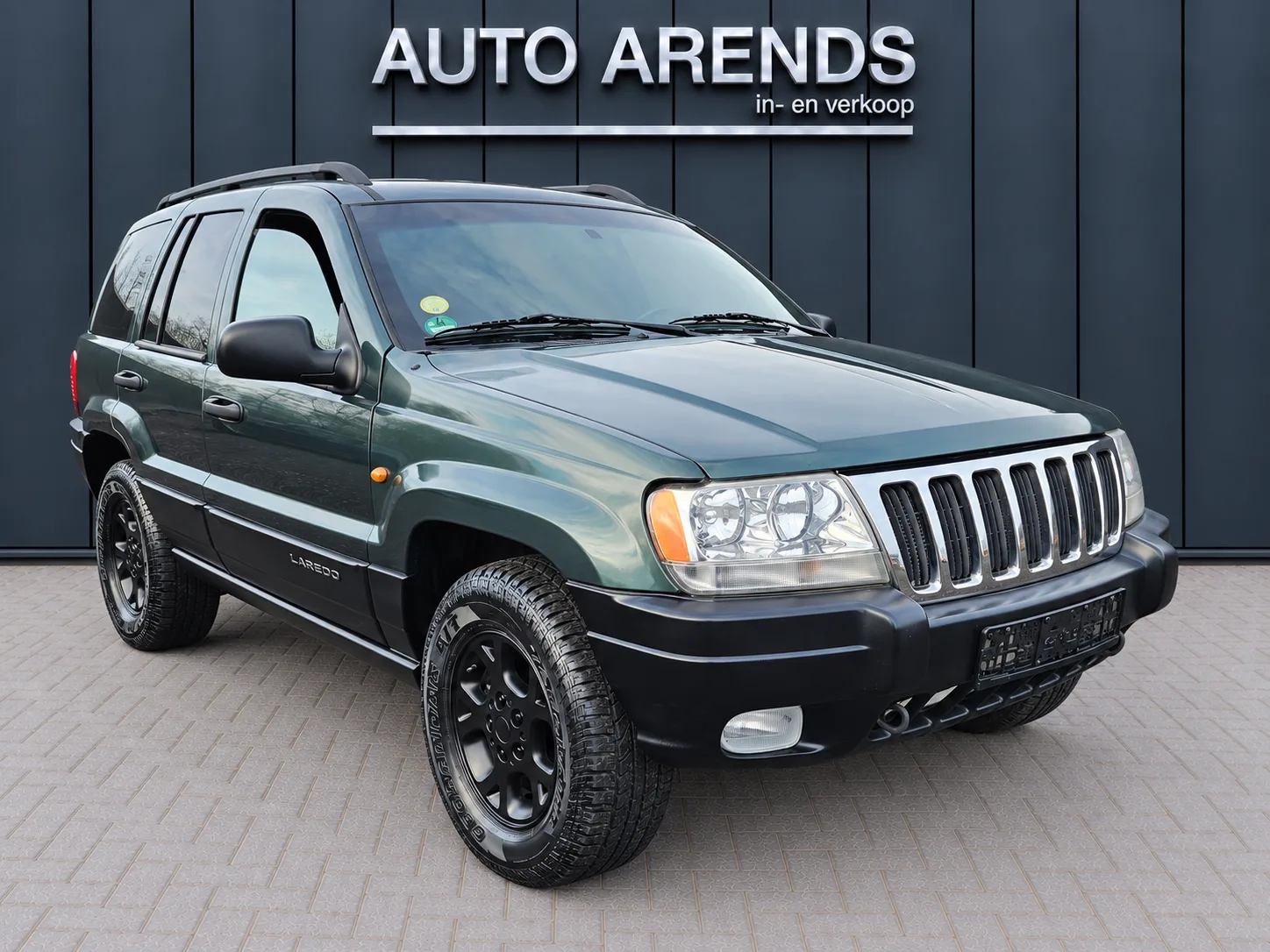 Jeep Grand Cherokee (2002) — foto 1