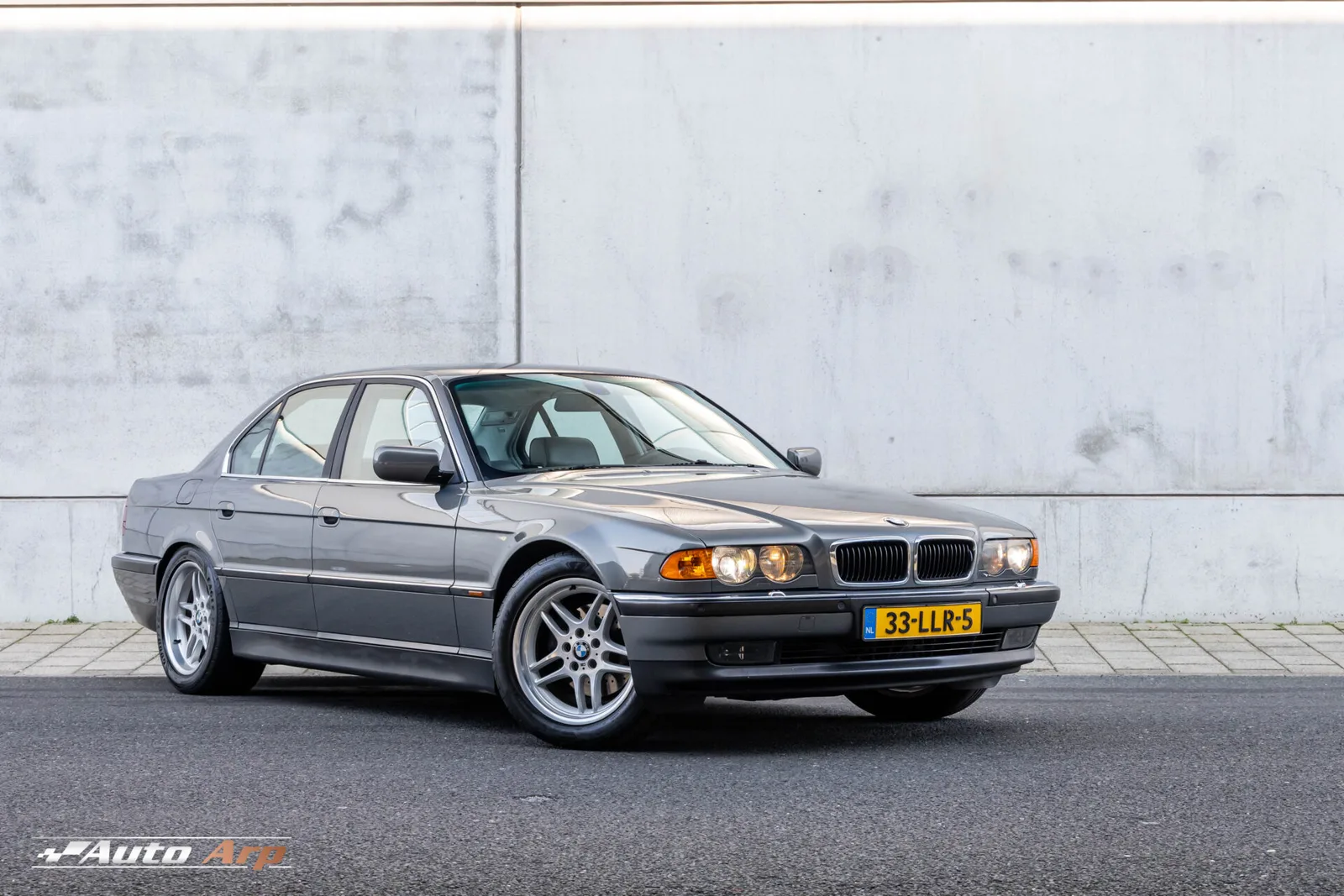 BMW 7-Serie (2001) — foto 1