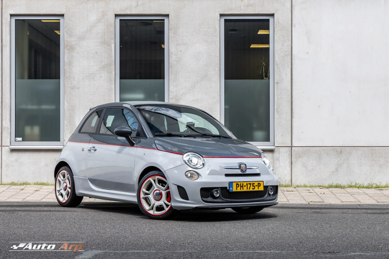 Fiat 500 Abarth (2011) — foto 1