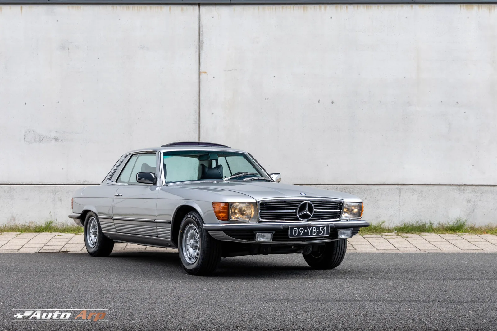 Mercedes-Benz SLC-Klasse (1977) — foto 1