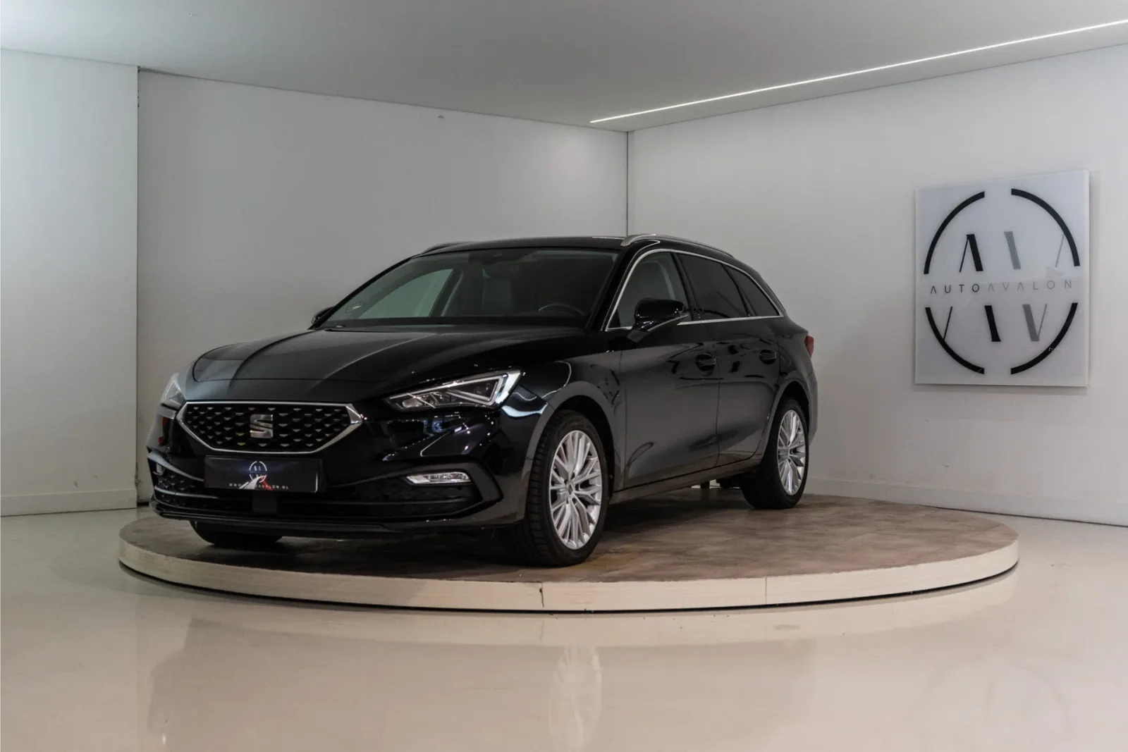 SEAT Leon Sportstourer (2021) — foto 1
