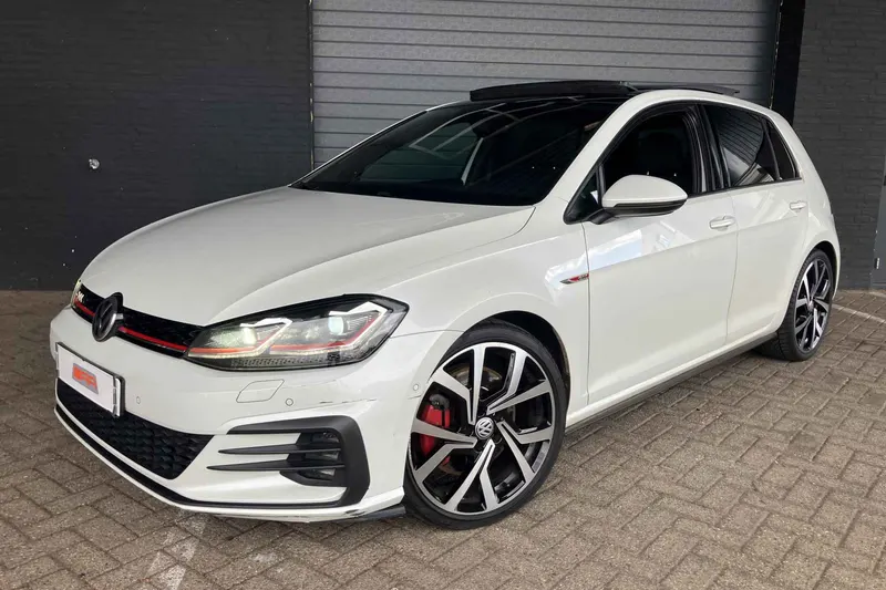 Volkswagen Golf (2017)