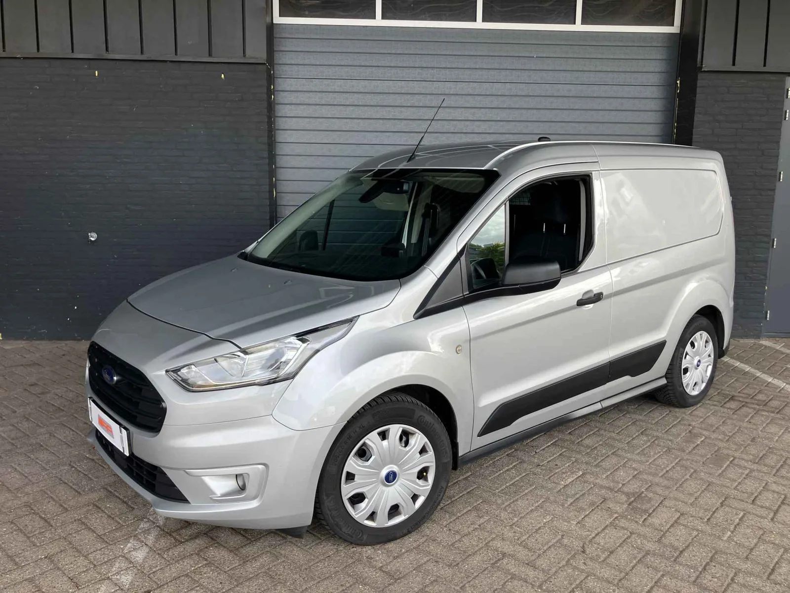 Ford Transit Connect (2019) — foto 1