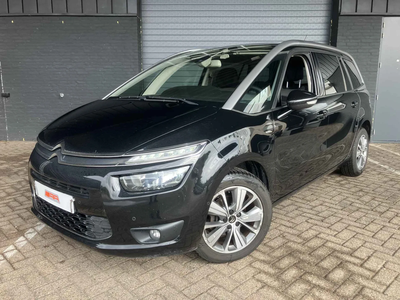 Citroën Grand C4 Picasso (2015) — foto 1
