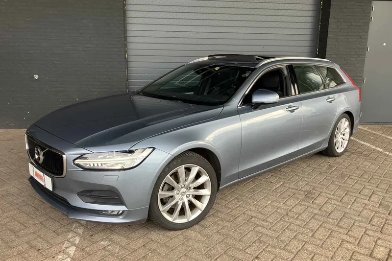 Volvo V90 (2016)