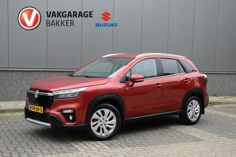 Suzuki S-Cross (2024)