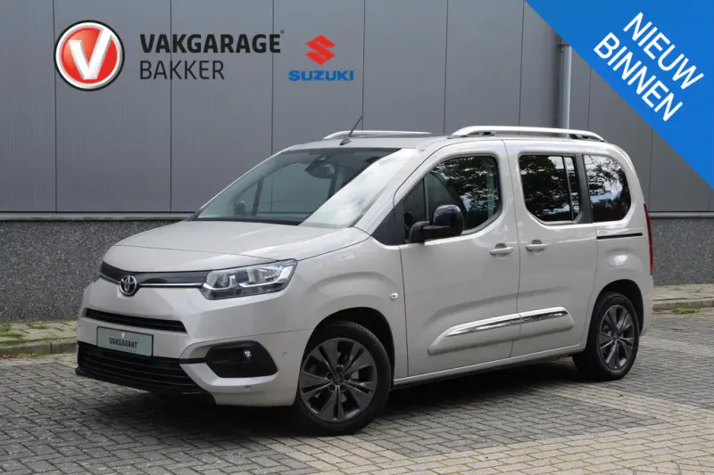 Toyota Proace (2022)