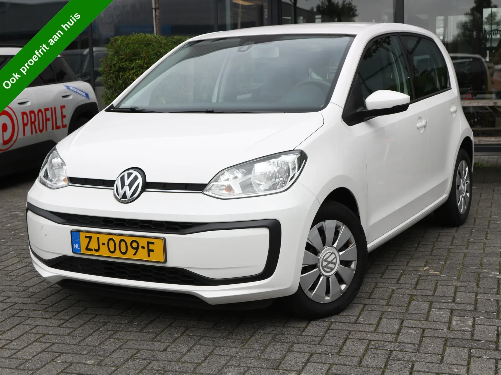 Volkswagen Up! (2019) — foto 1