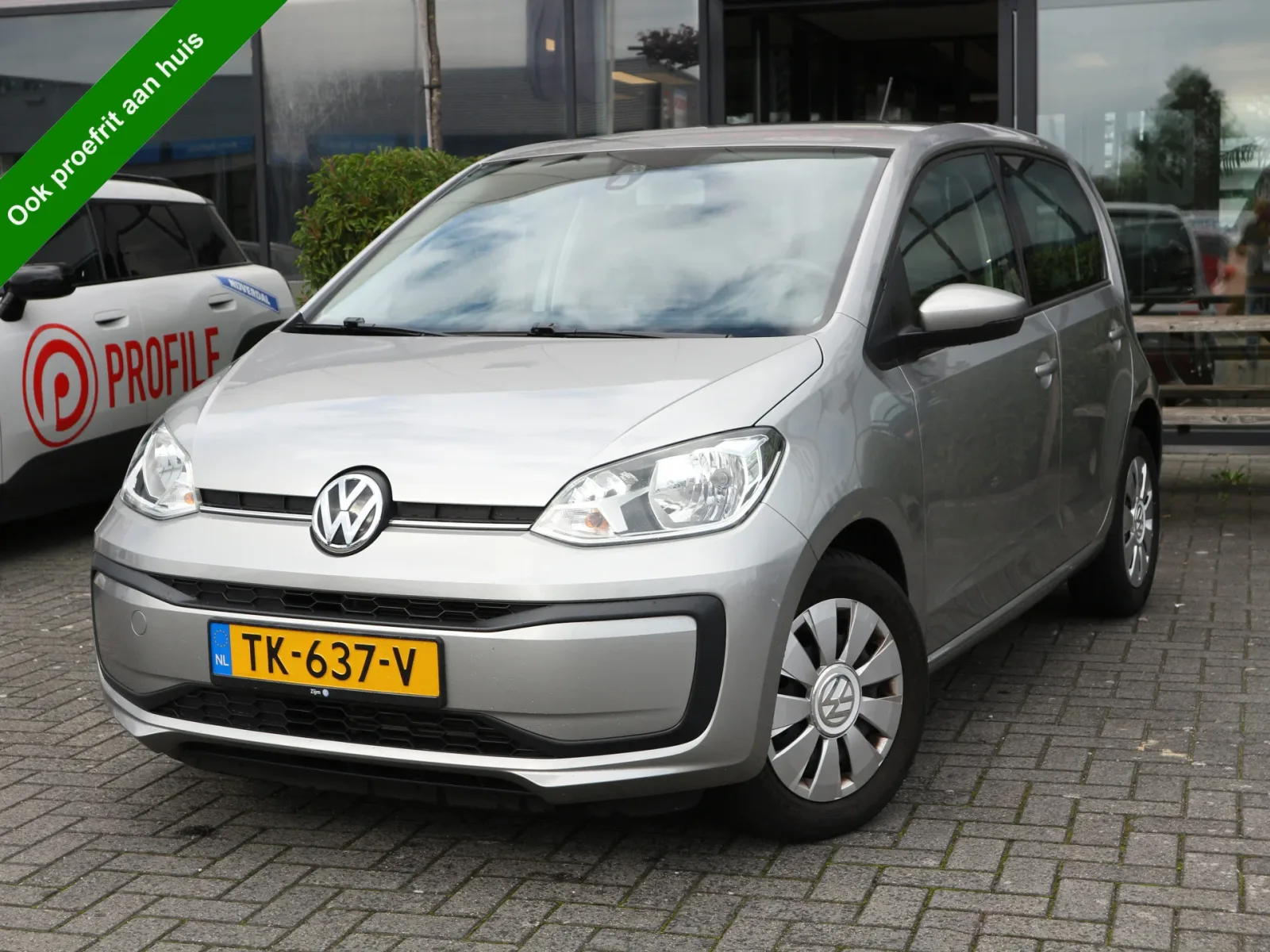 Volkswagen Up! (2018) — foto 1