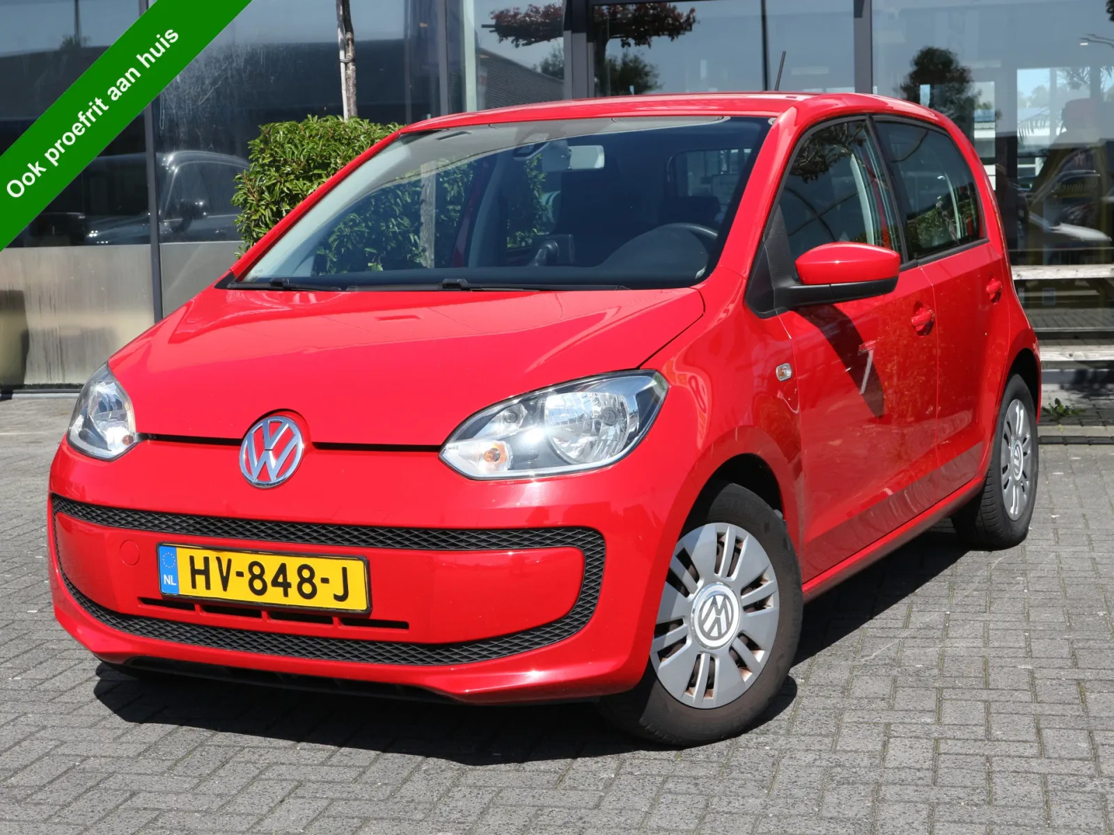 Volkswagen Up! (2016) — foto 1