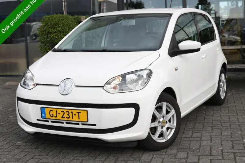 Volkswagen Up! (2015)