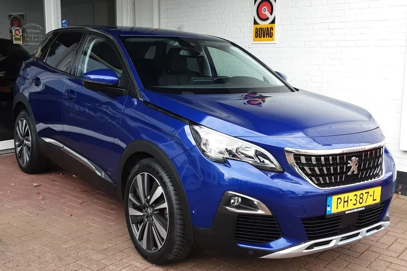 Peugeot 3008 (2017)