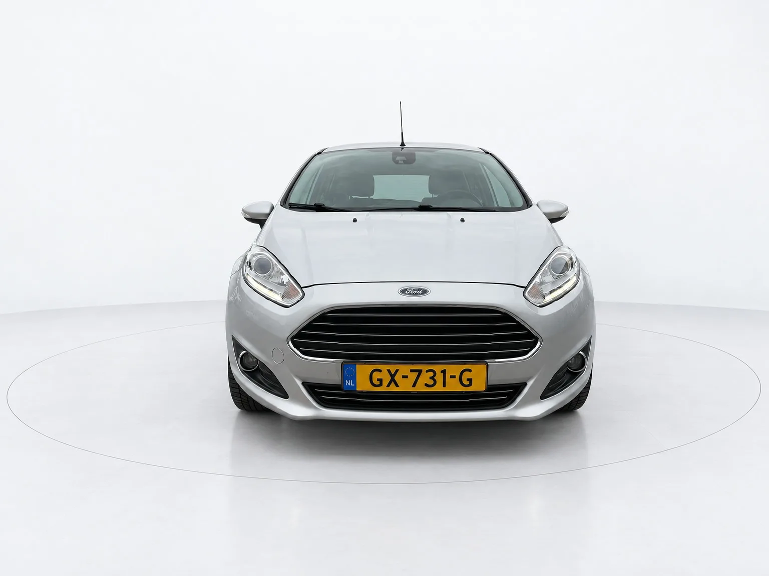 Ford Fiesta (2015) — foto 1