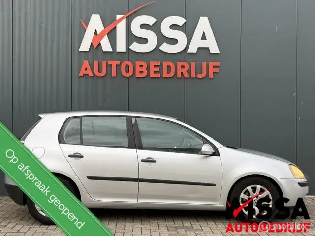 Volkswagen Golf (2004) — foto 1
