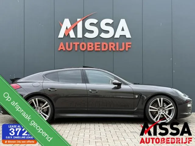 Porsche Panamera (2011) — foto 1