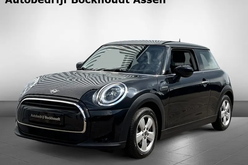 MINI Cooper (2022)