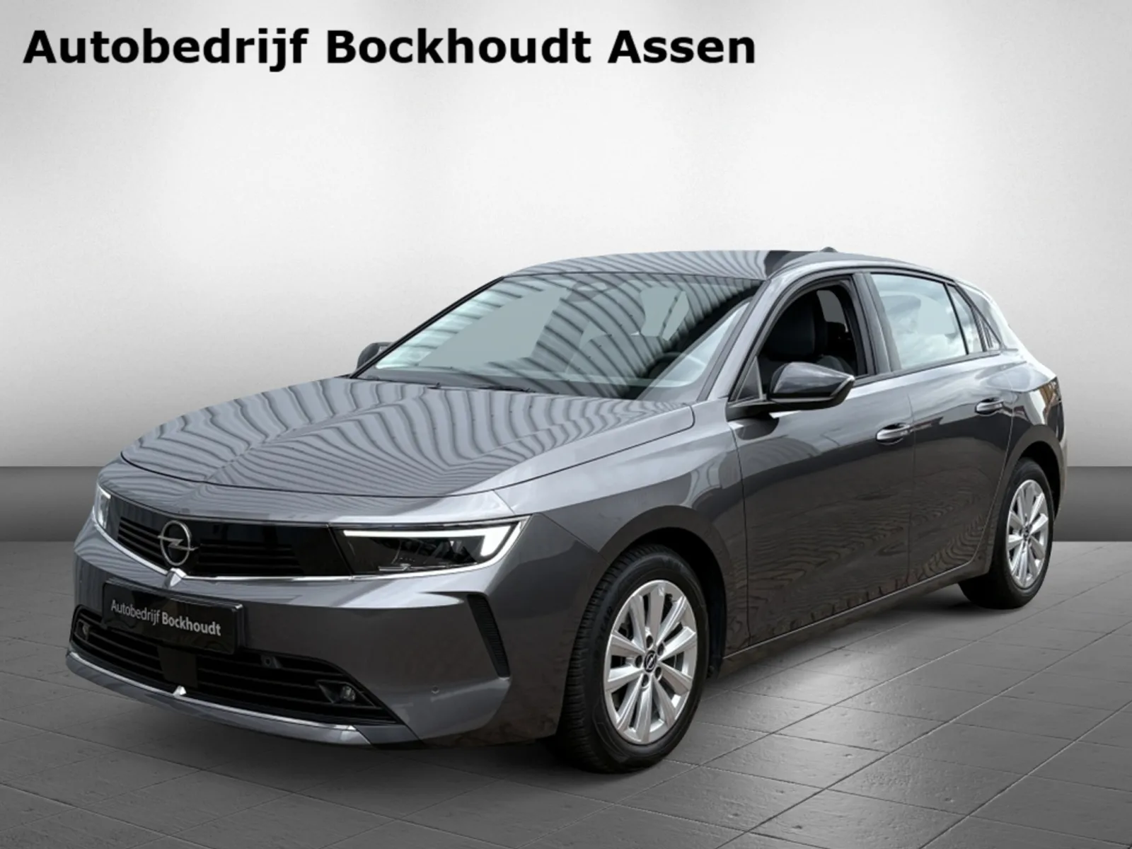 Opel Astra (2023) — foto 1