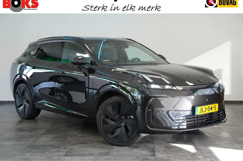 Lynk & Co 08 (2025)