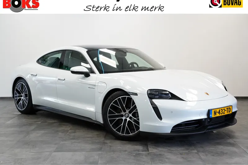 Porsche Taycan (2021)