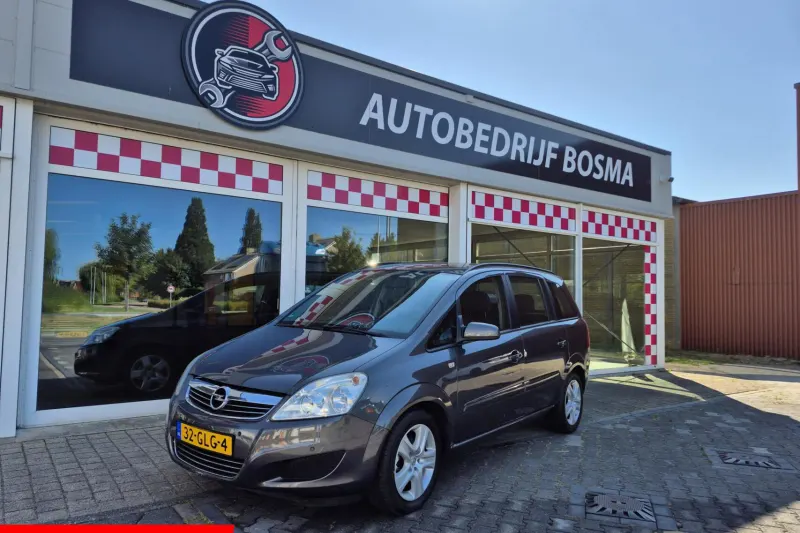 Opel Zafira (2008)