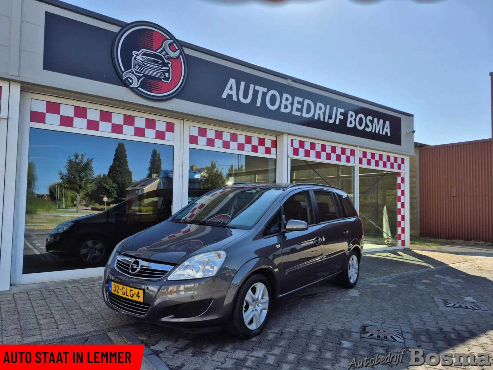 Opel Zafira (2008) — foto 1