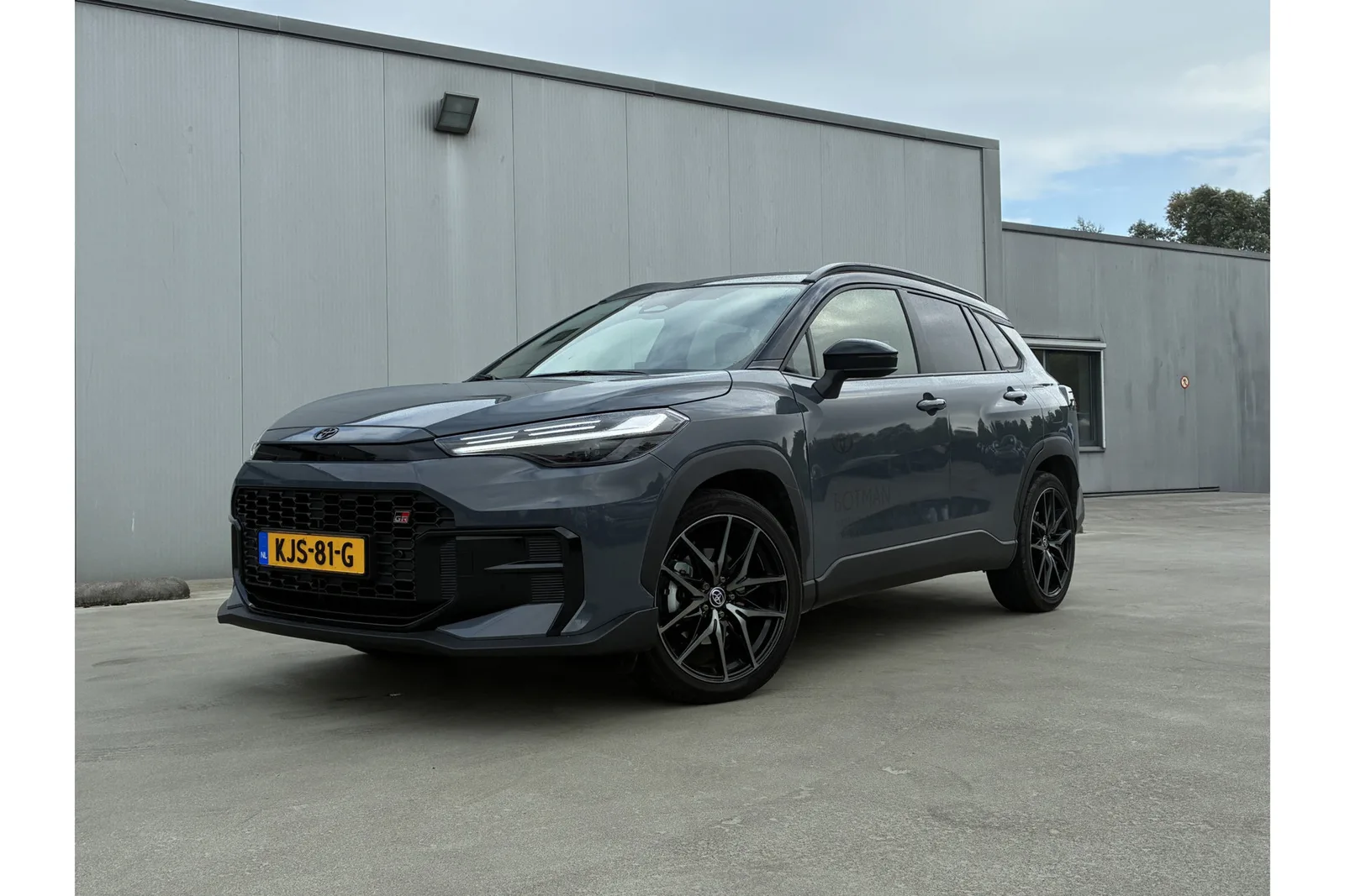 Toyota Corolla Cross (2026) — foto 1