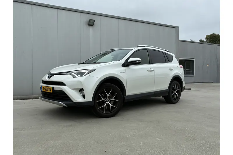 Toyota RAV4 (2016)