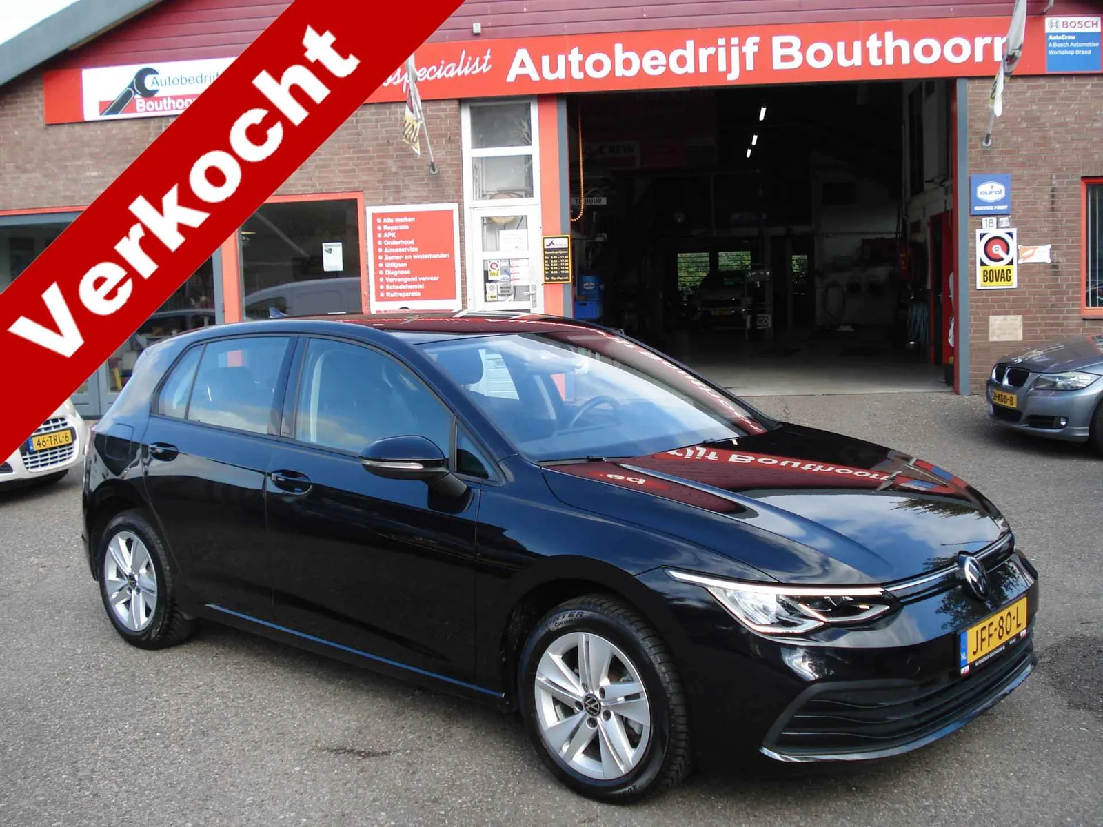 Volkswagen Golf (2022) — foto 1