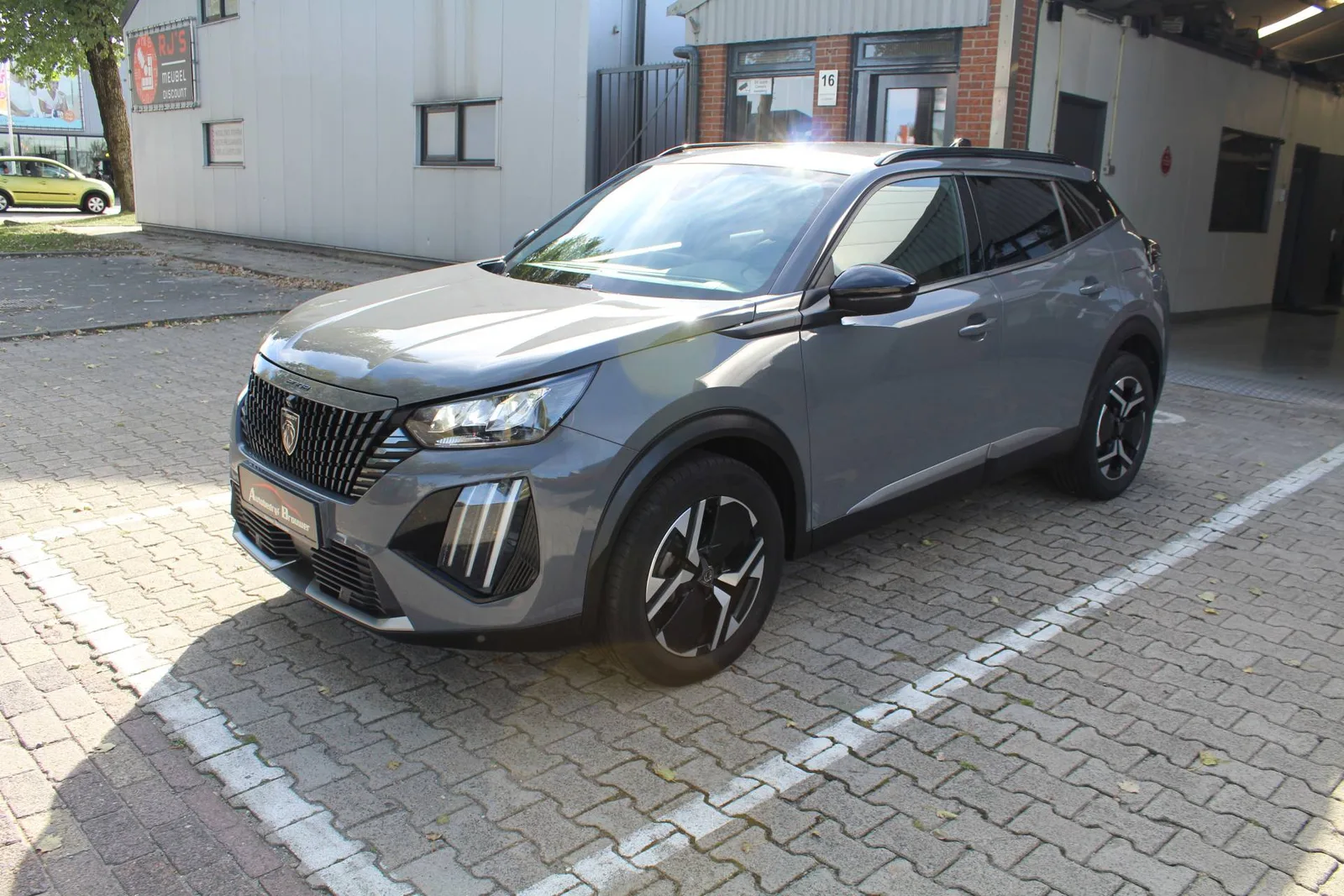 Peugeot 2008 (2024) — foto 1