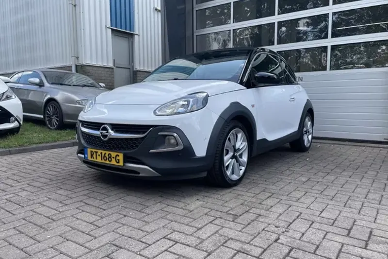 Opel Adam (2018)
