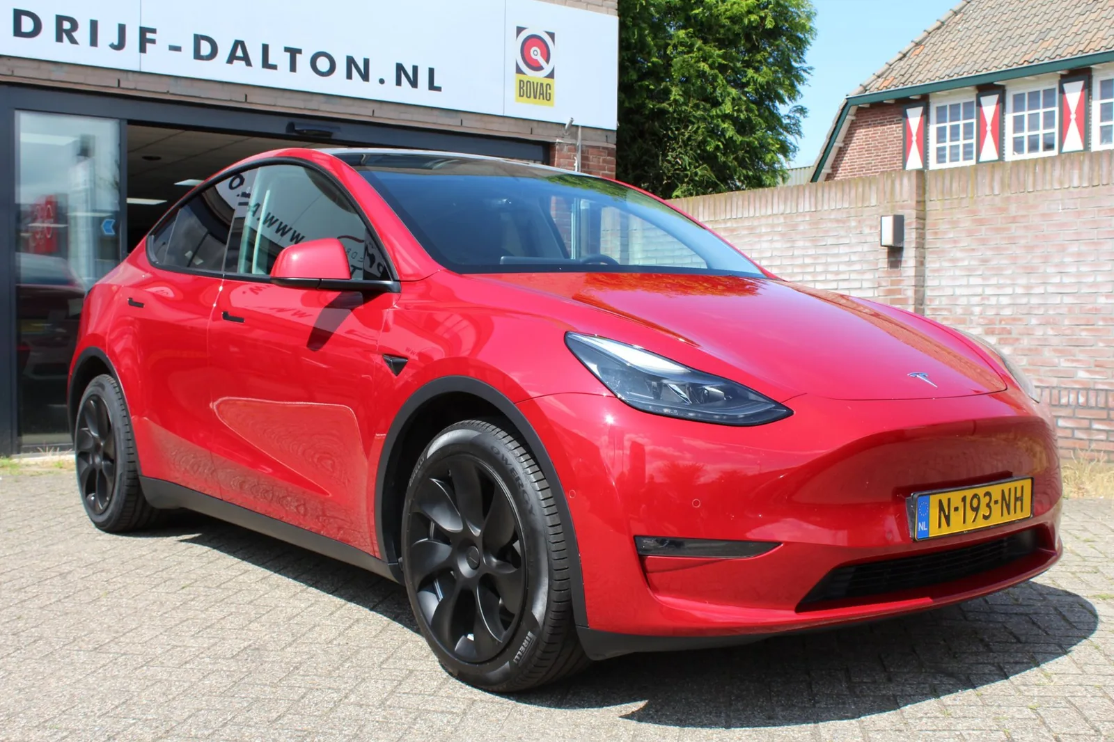Tesla Model Y (2021) — foto 1
