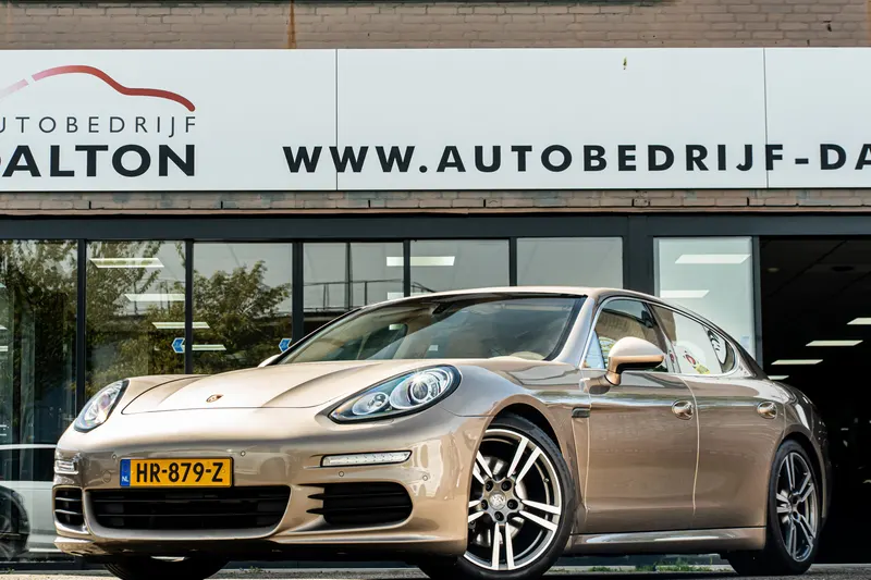 Porsche Panamera (2015)