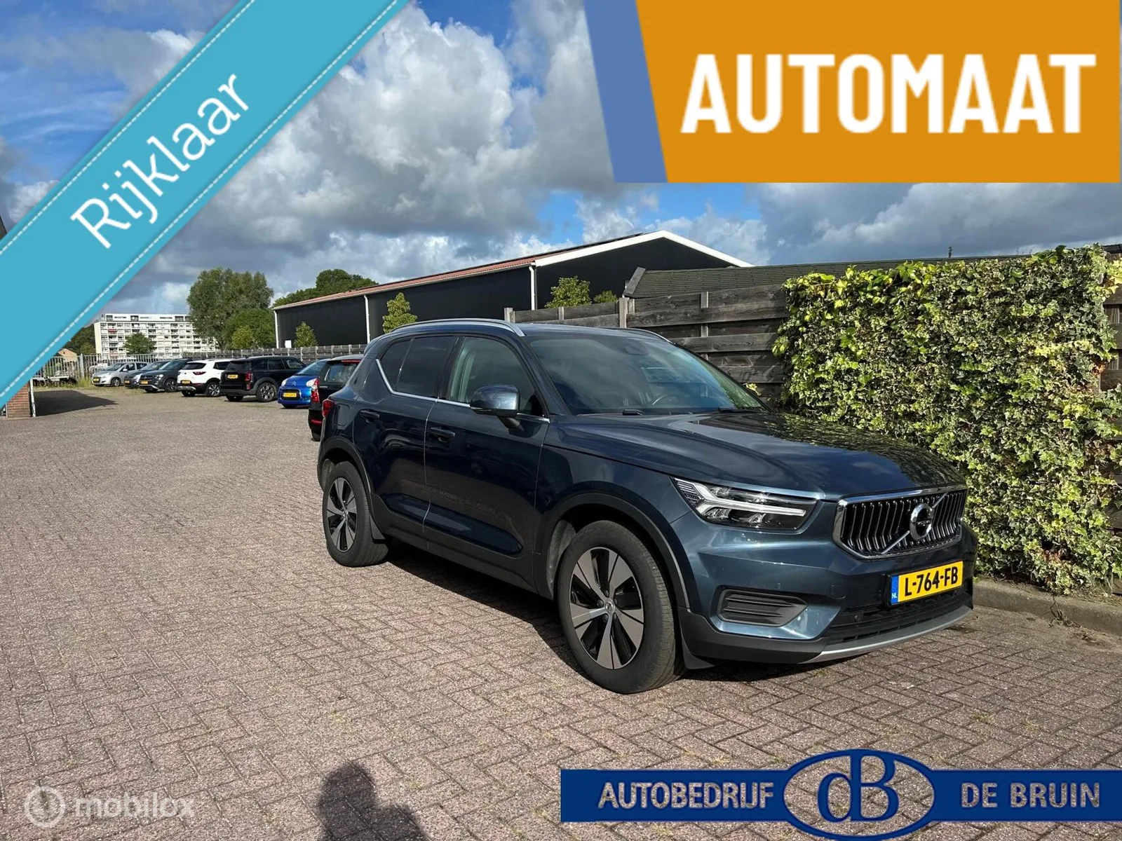 Volvo XC40 (2021) — foto 1