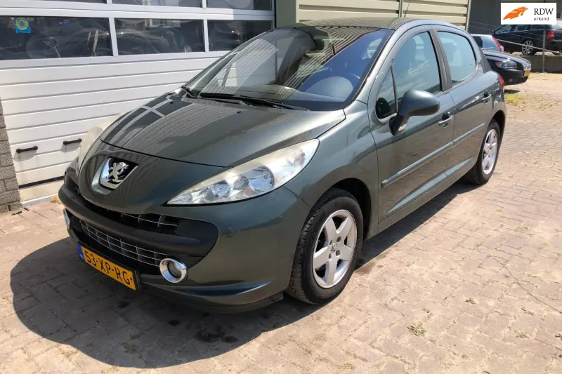 Peugeot 207 (2007)